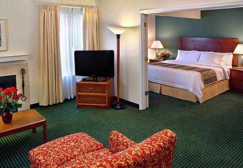 Sonesta Es Suites Providence - Airport Warwick Bagian luar foto